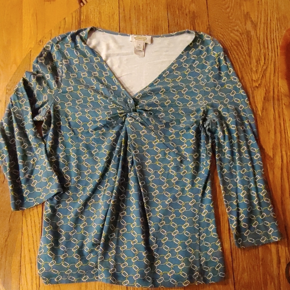 Cute top!